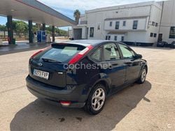 Negro Usado 2007 Ford Focus Trend Berlina | 3000 € (Buen precio)