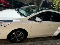 Blanco Usado 2012 Toyota Verso Active Monovolumen | 9500 € (Un poco caro)