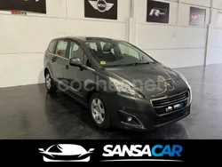 Gris / plata Usado 2014 Peugeot 5008 Access Monovolumen | 5999 € (Super precio)