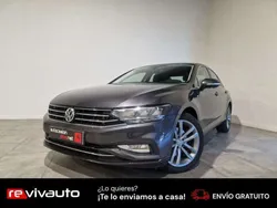 Gris Usado 2020 VW Passat Executive Berlina | 19.490 € (Precio justo)