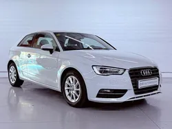 Blanco Usado 2016 Audi A3 Attraction Utilitario | 15.900 € (Precio justo)