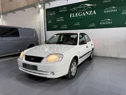 Blanco Usado 2004 Hyundai Accent GLS Berlina | 2990 €