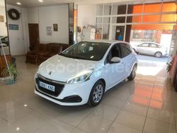 Blanco Usado 2018 Peugeot 208 Active Utilitario | 9899 € (Precio justo)