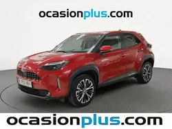 Rojo Usado 2022 Toyota Yaris Cross Style SUV | 23.591 € (Precio justo)