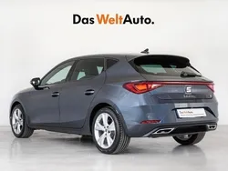 Gris Usado 2024 Seat Leon FR | 25.400 € (Precio justo)