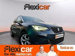 Gris / plata Usado 2023 Seat Arona FR SUV | 20.390 € (Precio justo)