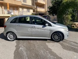 Gris / plata Usado 2005 Mercedes B200 Monovolumen | 4100 € (Buen precio)