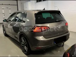 Gris / plata Usado 2015 VW Golf VII Advance Berlina | 11.990 € (Precio justo)