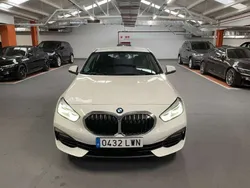 Blanco Usado 2022 BMW 116 Comfort Edition Utilitario | 16.800 € (Precio justo)