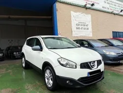 Blanco Usado 2011 Nissan Qashqai SUV | 7499 € (Precio justo)