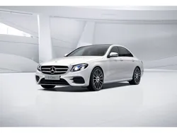 Blanco Usado 2019 Mercedes E220 Berlina | 36.250 € (Caro)