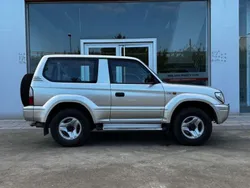 Plateado Usado 2002 Toyota Land Cruiser SUV | 14.999 € (Precio justo)