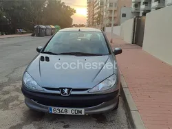 Gris / plata Usado 2003 Peugeot 206 Berlina | 2750 € (Precio justo)