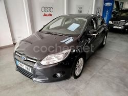 Negro Usado 2014 Ford Focus Titanium Berlina | 7499 € (Buen precio)
