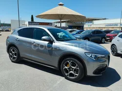 Gris / plata Usado 2021 Alfa Romeo Stelvio Sprint SUV | 34.990 €