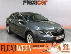 Gris / plata Usado 2019 Skoda Octavia Style Berlina | 14.470 € (Precio justo)