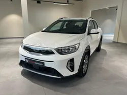 Blanco Usado 2022 Kia Stonic SUV | 15.900 € (Precio justo)