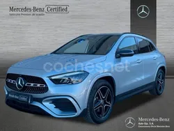 Gris / plata Usado 2025 Mercedes GLA200 SUV | 47.900 € (Caro)