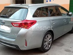 Gris / plata Usado 2014 Toyota Auris Hybrid Advance Familiar | 16.900 € (Caro)