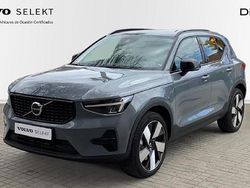Gris Usado 2024 Volvo XC40 Plus SUV | 41.900 € (Caro)