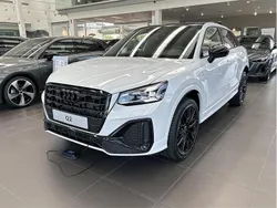 Blanco glaciar Nuevo 2025 Audi Q2 Black Edition SUV | 47.872 €