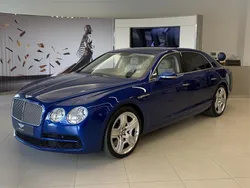 Azul Usado 2015 Bentley Flying Spur Berlina | 99.900 €
