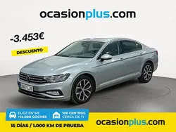Gris / plata Usado 2020 VW Passat Executive Berlina | 23.890 € (Precio justo)