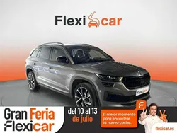 Gris Usado 2022 Skoda Kodiaq SportLine SUV | 29.990 € (Precio justo)