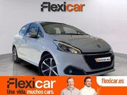Blanco Usado 2018 Peugeot 208 Allure Utilitario | 10.690 € (Precio justo)