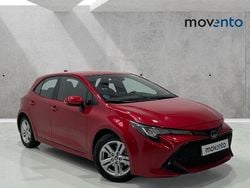 Rojo Usado 2022 Toyota Corolla Business Edition Berlina | 22.900 € (Precio justo)
