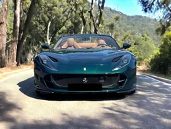 Verde Usado 2023 Ferrari 812 Descapotable | 459.000 €