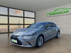 Plateado Usado 2020 Lexus ES300 Executive Line Berlina | 22.066 € (Super precio)