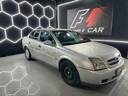 Gris / plata Usado 2003 Opel Vectra Comfort Berlina | 2990 € (Precio justo)