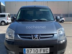 Gris / plata Usado 2009 Peugeot Partner Tepee Outdoor Monovolumen | 3900 € (Precio justo)