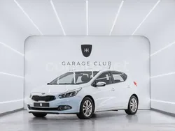Blanco Usado 2012 Kia Ceed Berlina | 8199 € (Caro)