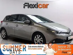 Gris Usado 2016 Toyota Auris Active Berlina | 12.490 € (Precio justo)