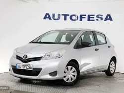 Plateado Usado 2012 Toyota Yaris | 7500 € (Buen precio)