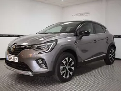 Gris Usado 2022 Renault Captur Zen SUV | 17.500 € (Precio justo)