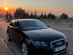 Negro Usado 2006 Audi A3 Attraction Berlina | 3990 € (Caro)