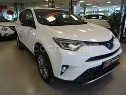 Blanco Usado 2018 Toyota RAV4 Hybrid Advance SUV | 23.999 € (Precio justo)