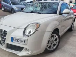 Blanco Usado 2009 Alfa Romeo MiTo Utilitario | 4499 €
