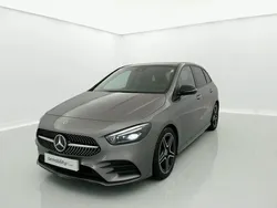 Gris montaña Usado 2022 Mercedes 200 AMG line | 25.920 €