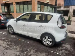 Blanco Usado 2016 Renault Scénic III Life Monovolumen | 7900 € (Super precio)