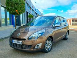 Marrón Usado 2012 Renault Grand Scénic III Monovolumen | 6990 € (Precio justo)