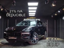 Negro Usado 2018 Porsche Cayenne Turbo SUV | 60.990 €