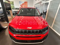 Rojo Nuevo 2025 Jeep Avenger Altitude SUV | 27.990 € (Precio justo)