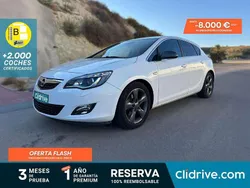 Blanco Usado 2010 Opel Astra Sport Utilitario | 6390 € (Precio justo)