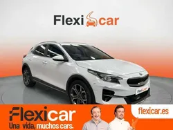 Rojo Usado 2021 Kia XCeed SUV | 13.490 € (Buen precio)