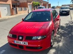 Rojo Usado 2005 Seat Leon FR Berlina | 2950 € (Buen precio)