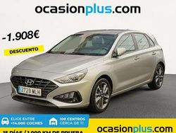 Plateado Usado 2023 Hyundai i30 Utilitario | 19.082 € (Precio justo)